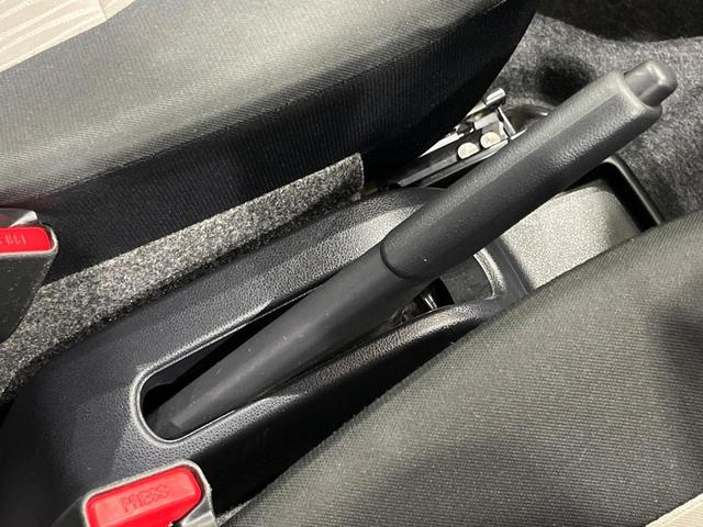 ミライース L SAIII 4WD スマートアシスト3 禁煙車 コーナーセンサー ETC オートマチックハイビーム 車線逸脱警報 誤発進抑制機能 先行車発進お知らせ機能 CD再生 アイドリングストップ(25枚目)