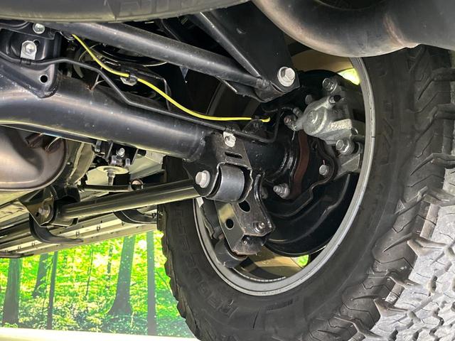 ランドクルーザープラド TX Lパッケージ マットブラックエディション 4WD 7人乗り ムーンルーフ 9型メモリーナビ バックカメラ 寒冷地仕様 セーフティセンス レーダークルーズ 禁煙車 シートベンチレーション パワーシート ドラレコ コーナーセンサー ETC2.0(22枚目)