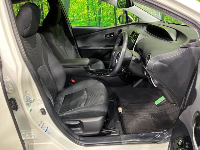 プリウス A 4WD 前期 サンルーフ 9型SDナビ バックカメラ セーフティセンスP レーダークルーズ 禁煙車 ドラレコ コーナーセンサー スマートキー LEDヘッド ETC2.0 オートハイビーム オートライト(8枚目)
