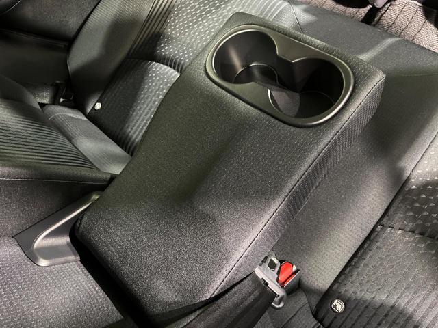 プリウス A 4WD 前期 サンルーフ 9型SDナビ バックカメラ セーフティセンスP レーダークルーズ 禁煙車 ドラレコ コーナーセンサー スマートキー LEDヘッド ETC2.0 オートハイビーム オートライト(62枚目)