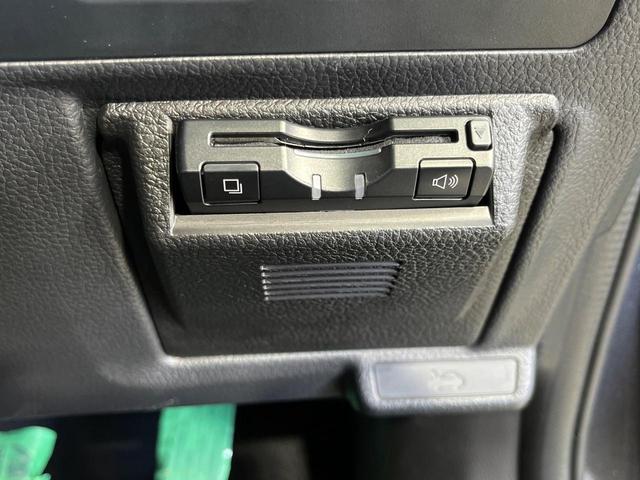 インプレッサスポーツ ２．０ｉアイサイト　４ＷＤ　純正ＳＤナビ　バックカメラ　アイサイトＶｅｒ３　レーダークルーズ　禁煙車　ビルトインＥＴＣ　車線逸脱警報　オートライト　オートエアコン　純正１６インチアルミ　Ｂｌｕｅｔｏｏｔｈ（7枚目）