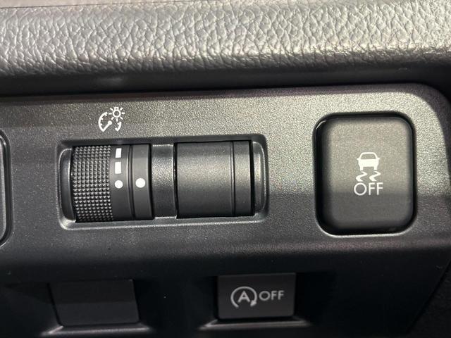 インプレッサスポーツ ２．０ｉアイサイト　４ＷＤ　純正ＳＤナビ　バックカメラ　アイサイトＶｅｒ３　レーダークルーズ　禁煙車　ビルトインＥＴＣ　車線逸脱警報　オートライト　オートエアコン　純正１６インチアルミ　Ｂｌｕｅｔｏｏｔｈ（33枚目）