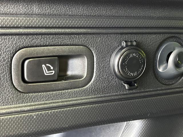 フォレスター Ｘ－エディション　４ＷＤ　メーカーナビ　バックカメラ　アイサイトコアテクノロジー　レーダークルーズ　禁煙車　電動リアゲート　ドラレコ　コーナーセンサー　スマートキー　ＬＥＤヘッド　ビルトインＥＴＣ　オートハイビーム（44枚目）