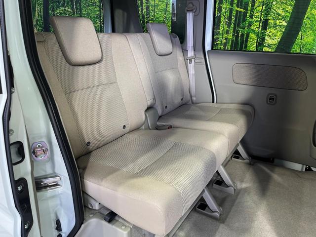 エブリイワゴン PZターボスペシャル 4WD 届出済未使用車 両側電動スライド セーフティサポート シートヒーター クリアランスソナー スマートキー LEDヘッド オートハイビーム 車線逸脱警報 誤発進抑制機能 オートライト フォグライト(10枚目)
