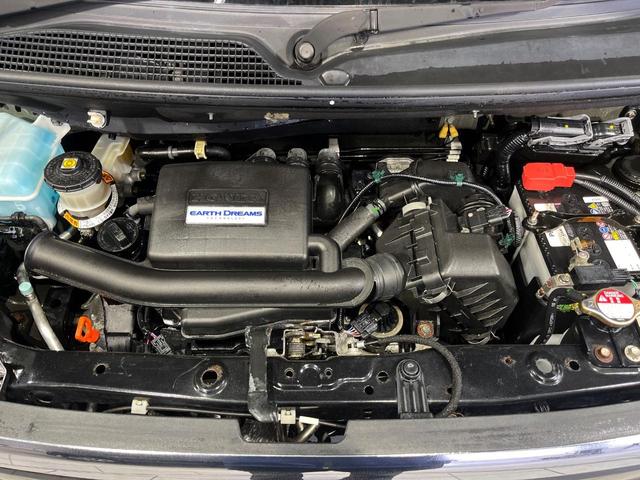 N-BOX G・Lホンダセンシング 4WD 電動スライドドア 純正SDナビ バックカメラ ホンダセンシング アダプティブクルーズ 禁煙車 前席シートヒーター ドラレコ スマートキー LEDヘッド ビルトインETC エンジンスターター(18枚目)