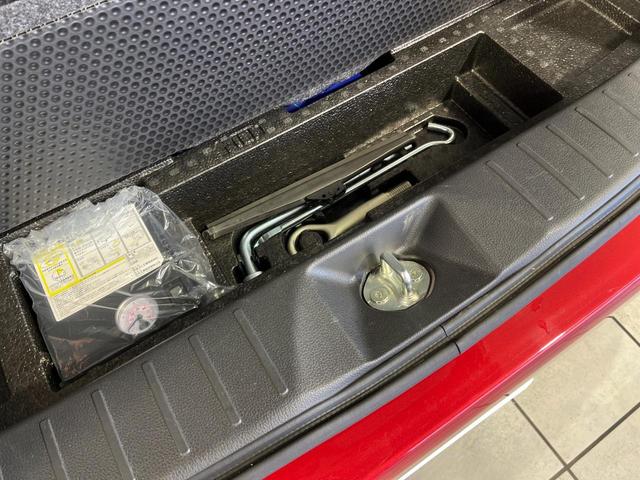 ｅＫカスタム Ｔセーフティパッケージ　４ＷＤ　ターボ　ＳＤナビ　全周囲カメラ　ｅ－Ａｓｓｉｓｔ　禁煙車　運転席シートヒーター　ドラレコ　スマートキー　ＨＩＤヘッド　オートハイビーム　オートライト　オートエアコン　純正１５インチアルミ（46枚目）