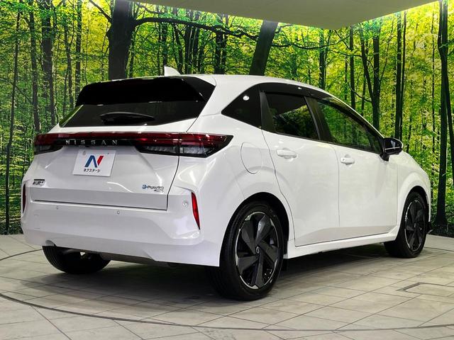 オーラ G FOUR レザーエディション 4WD 9型コネクトナビ 全周囲カメラ BOSEサウンドシステム インテリジェントエマージェンシーブレーキ プロパイロット 禁煙車 黒革シート シートヒーター コーナーセンサー スマートキー ETC(17枚目)