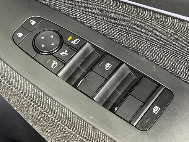 オーラ G FOUR レザーエディション 4WD 9型コネクトナビ 全周囲カメラ BOSEサウンドシステム インテリジェントエマージェンシーブレーキ プロパイロット 禁煙車 黒革シート シートヒーター コーナーセンサー スマートキー ETC(39枚目)