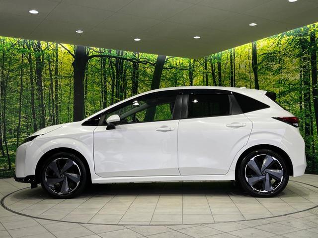 オーラ G FOUR レザーエディション 4WD 9型コネクトナビ 全周囲カメラ BOSEサウンドシステム インテリジェントエマージェンシーブレーキ プロパイロット 禁煙車 黒革シート シートヒーター コーナーセンサー スマートキー ETC(42枚目)