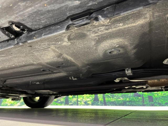 オーラ G FOUR レザーエディション 4WD 純正9インチナビ 全周囲カメラ BOSEサウンド インテリジェントエマージェンシーブレーキ レーダークルーズ 禁煙車 レザーシート ドラレコ コーナーセンサー ETC2.0(45枚目)