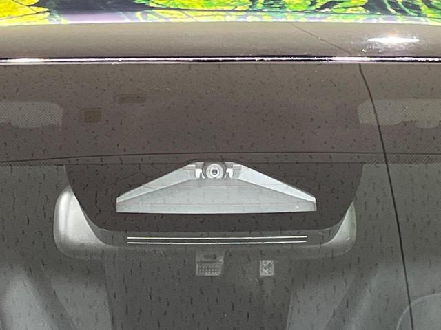 ヤリスクロス X 4WD 純正ディスプレイ バックカメラ 寒冷地仕様 セーフティセンス レーダークルーズ 禁煙車 コーナーセンサー スマートキー ビルトインETC オートハイビーム 車線逸脱警報 オートライト(4枚目)