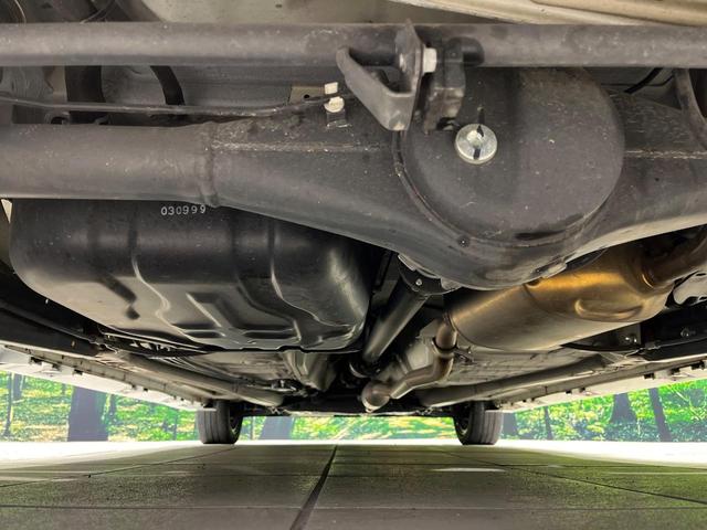 スペーシアカスタム ハイブリッドXSターボ 4WD SDナビ セーフティサポート 禁煙車 ハーフレザーシート ドラレコ コーナーセンサー クルコン スマートキー LEDヘッド ETC オートハイビーム 車線逸脱警報 オートライト(19枚目)