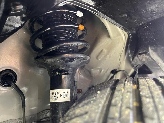 スペーシアギア ハイブリッドＸＺ　ターボ　４ＷＤ　両側電動スライドドア　スズキセーフティサポート　アダプティブクルーズ　禁煙車　コーナーセンサー　スマートキー　ＬＥＤヘッド　ビルトインＥＴＣ　オートハイビーム　オートライト　オートエアコン（20枚目）
