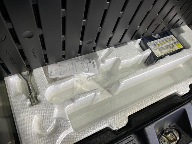 スペーシアギア ハイブリッドＸＺ　ターボ　４ＷＤ　両側電動スライドドア　スズキセーフティサポート　アダプティブクルーズ　禁煙車　コーナーセンサー　スマートキー　ＬＥＤヘッド　ビルトインＥＴＣ　オートハイビーム　オートライト　オートエアコン（52枚目）