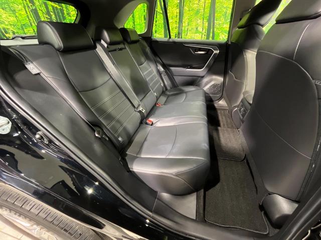 RAV4 G 4WD 純正SDナビ バックカメラ トヨタセーフティセンス レーダークルーズ 禁煙車 電動リアゲート パワーシート ドラレコ コーナーセンサー スマートキー LEDヘッド ビルトインETC(9枚目)