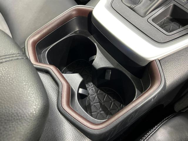 RAV4 G 4WD 純正SDナビ バックカメラ トヨタセーフティセンス レーダークルーズ 禁煙車 電動リアゲート パワーシート ドラレコ コーナーセンサー スマートキー LEDヘッド ビルトインETC(47枚目)