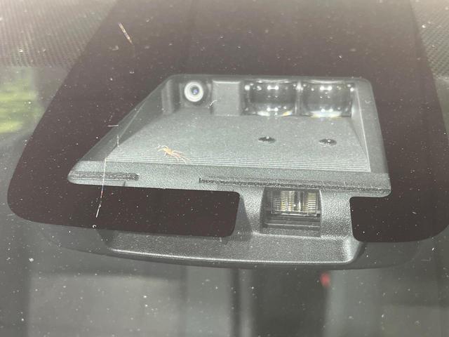 アクア Sスタイルブラック 純正SDナビ バックカメラ セーフティセンスC 禁煙車 ドラレコ コーナーセンサー スマートキー LEDヘッド ビルトインETC オートハイビーム 車線逸脱警報 オートライト オートエアコン(5枚目)