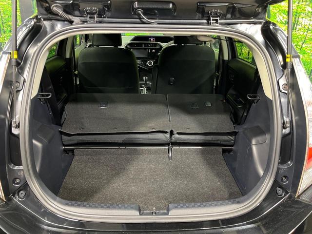 アクア Sスタイルブラック 純正SDナビ バックカメラ セーフティセンスC 禁煙車 ドラレコ コーナーセンサー スマートキー LEDヘッド ビルトインETC オートハイビーム 車線逸脱警報 オートライト オートエアコン(10枚目)