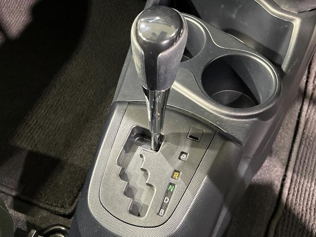 アクア Sスタイルブラック 純正SDナビ バックカメラ セーフティセンスC 禁煙車 ドラレコ コーナーセンサー スマートキー LEDヘッド ビルトインETC オートハイビーム 車線逸脱警報 オートライト オートエアコン(30枚目)