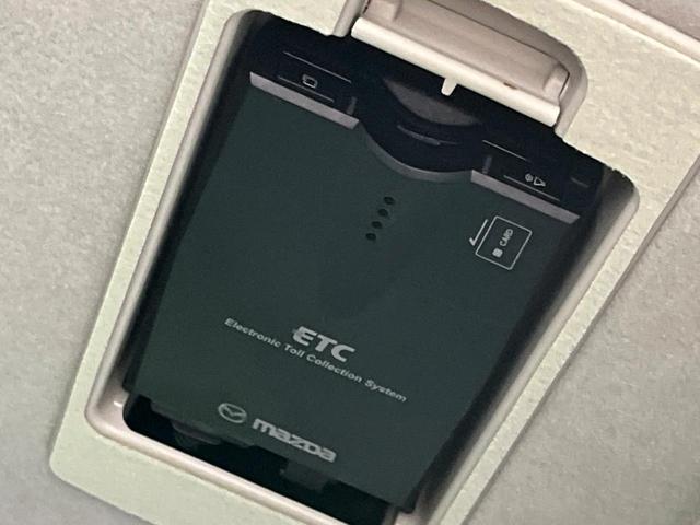 デミオ XDツーリング 4WD マツダコネクトナビ バックカメラ スマートシティブレーキサポート 禁煙車 スマートキー LEDヘッド ビルトインETC クルコン オートハイビーム 車線逸脱警報 オートライト オートエアコン(6枚目)