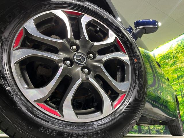 デミオ XDツーリング 4WD マツダコネクトナビ バックカメラ スマートシティブレーキサポート 禁煙車 スマートキー LEDヘッド ビルトインETC クルコン オートハイビーム 車線逸脱警報 オートライト オートエアコン(13枚目)