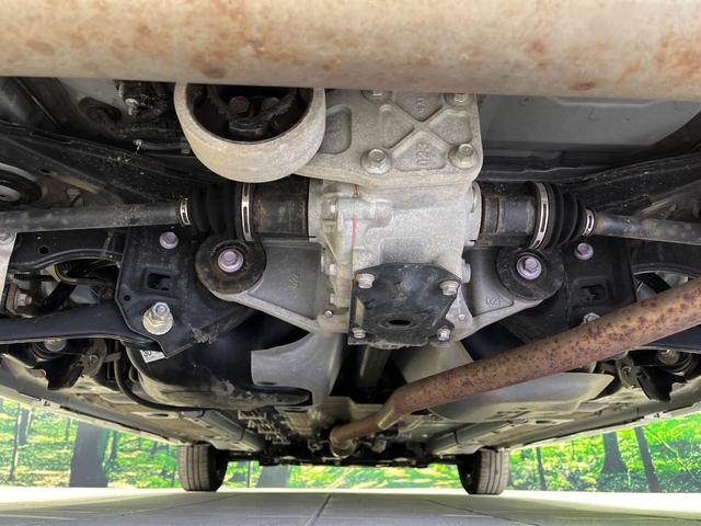 ヤリス X 4WD 純正ナビ バックカメラ 寒冷地仕様 トヨタセーフティセンス レーダークルーズ 禁煙車 スマートキー ETC オートハイビーム オートライト Bluetooth再生 車線逸脱警報(19枚目)