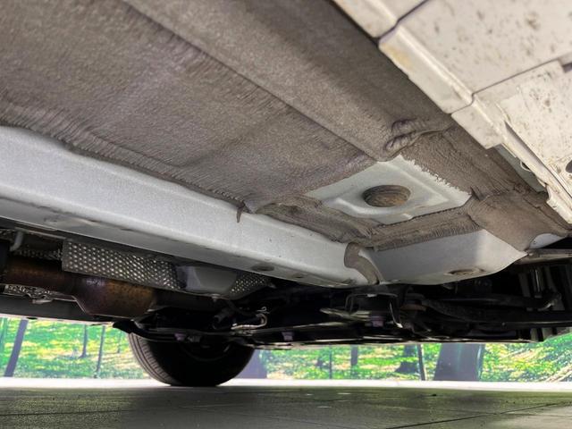 ヤリス X 4WD 純正ナビ バックカメラ 寒冷地仕様 トヨタセーフティセンス レーダークルーズ 禁煙車 スマートキー ETC オートハイビーム オートライト Bluetooth再生 車線逸脱警報(23枚目)