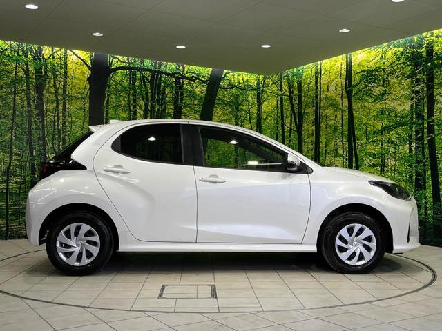 ヤリス X 4WD 純正ナビ バックカメラ 寒冷地仕様 トヨタセーフティセンス レーダークルーズ 禁煙車 スマートキー ETC オートハイビーム オートライト Bluetooth再生 車線逸脱警報(25枚目)