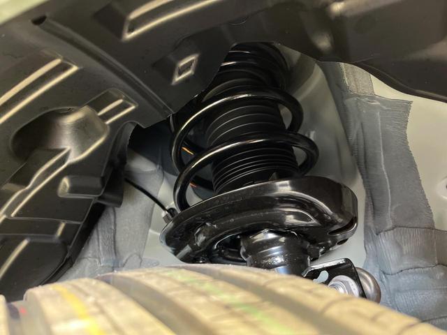 シエンタ ハイブリッドＺ　登録済未使用車　両側電動スライドドア　１０．５型純正ディスプレイオーディオ＋　全周囲カメラ　セーフティセンス　レーダークルーズ　禁煙車　コーナーセンサー　レーンキープ　スマートキー　ＬＥＤヘッド（21枚目）