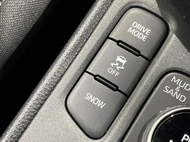 ヤリスクロス Ｚ　４ＷＤ　純正８型ディスプレイ　全周囲カメラ　寒冷地仕様　セーフティセンス　レーダークルーズ　禁煙車　ハーフレザーシート　前席シートヒーター　パワーシート　ドラレコ　クリアランスソナー　スマートキー（25枚目）