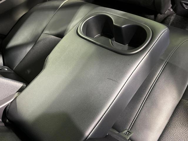 カローラクロス ハイブリッド　Ｚ　４ＷＤ　パノラマルーフ　純正１０．５型ディスプレイ　全周囲カメラ　トヨタチームメイト　寒冷地仕様　セーフティセンス　レーダークルーズ　禁煙車　パワーバックドア　ハーフレザーシート　前席シートヒーター（65枚目）
