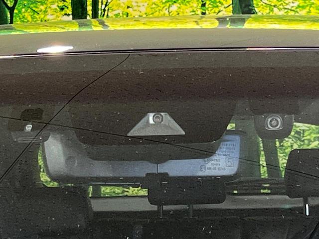 ハリアーハイブリッド Z 4WD 純正12.3型ディスプレイ 全周囲カメラ JBLサウンドシステム 寒冷地仕様 セーフティセンス レーダークルーズ 禁煙車 パワーバックドア ハーフレザーシート 運転席パワーシート ドラレコ(7枚目)