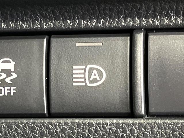 ハリアーハイブリッド Z 4WD 純正12.3型ディスプレイ 全周囲カメラ JBLサウンドシステム 寒冷地仕様 セーフティセンス レーダークルーズ 禁煙車 パワーバックドア ハーフレザーシート 運転席パワーシート ドラレコ(39枚目)