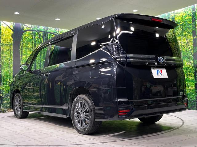 ヴォクシー ハイブリッドＳ－Ｚ　４ＷＤ　両側電動スライド　純正１０．５型ディスプレイ　フリップダウン　全周囲カメラ　トヨタチームメイト　寒冷地セット　ＡＣ１００Ｖ電源　セーフティセンス　レーダークルーズ　禁煙車　パワーバックドア（72枚目）