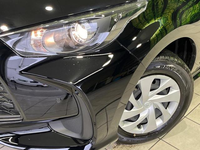 ヤリス Ｘ　４ＷＤ　ＳＤナビ　バックカメラ　寒冷地仕様　トヨタセーフティセンス　レーダークルーズ　禁煙車　コーナーセンサー　スマートキー　ＥＴＣ　オートライト　ＣＤ　ＤＶＤ再生　フルセグ（12枚目）