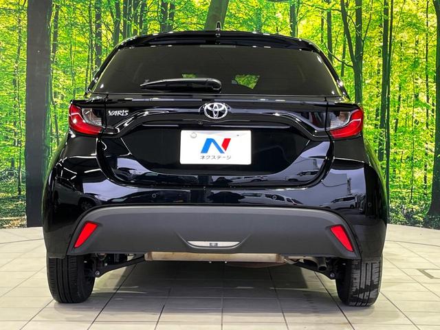 ヤリス Ｘ　４ＷＤ　ＳＤナビ　バックカメラ　寒冷地仕様　トヨタセーフティセンス　レーダークルーズ　禁煙車　コーナーセンサー　スマートキー　ＥＴＣ　オートライト　ＣＤ　ＤＶＤ再生　フルセグ（15枚目）