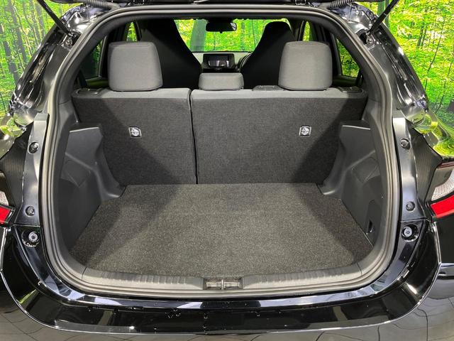 ヤリス Ｘ　４ＷＤ　ＳＤナビ　バックカメラ　寒冷地仕様　トヨタセーフティセンス　レーダークルーズ　禁煙車　コーナーセンサー　スマートキー　ＥＴＣ　オートライト　ＣＤ　ＤＶＤ再生　フルセグ（45枚目）