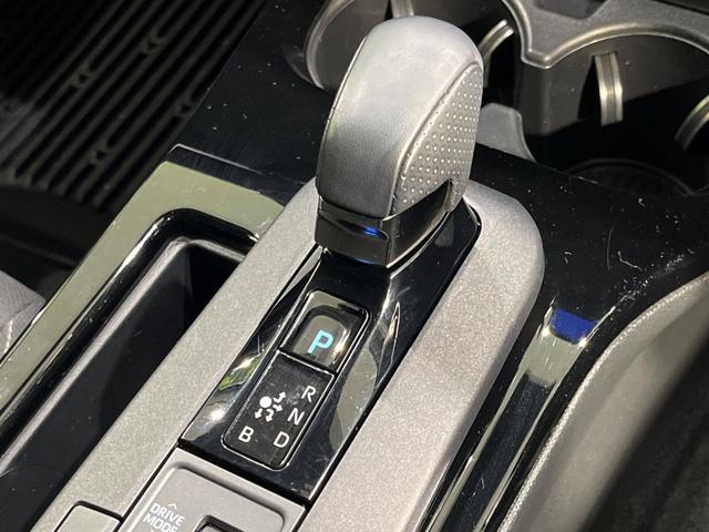 プリウス G 4WD 純正8型ディスプレイオーディオ 全周囲カメラ 寒冷地仕様 トヨタセーフティセンス 100V電源 レーダークルーズ 禁煙車 ドラレコ コーナーセンサー スマートキー LEDヘッド ETC2.0(25枚目)