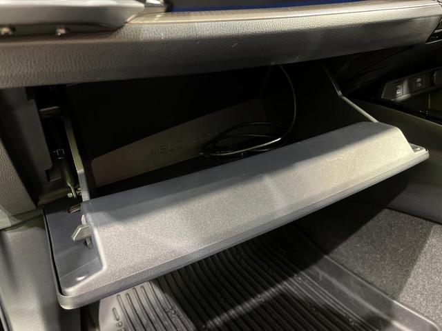 プリウス G 4WD 純正8型ディスプレイオーディオ 全周囲カメラ 寒冷地仕様 トヨタセーフティセンス 100V電源 レーダークルーズ 禁煙車 ドラレコ コーナーセンサー スマートキー LEDヘッド ETC2.0(62枚目)