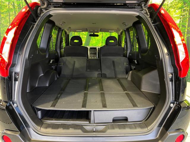 エクストレイル 20Xtt 4WD SDナビ 禁煙車 スマートキー HIDヘッド ETC クルコン オートライト オートエアコン 純正18インチアルミ CD/DVD再生 地デジ 革巻きステアリング フォグライト(10枚目)