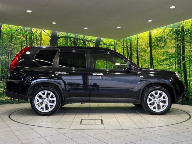 エクストレイル 20Xtt 4WD SDナビ 禁煙車 スマートキー HIDヘッド ETC クルコン オートライト オートエアコン 純正18インチアルミ CD/DVD再生 地デジ 革巻きステアリング フォグライト(27枚目)