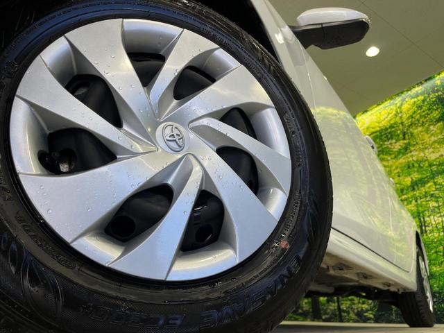 ヤリス Ｘ　４ＷＤ　ＳＤナビ　バックカメラ　寒冷地仕様　セーフティセンス　レーダークルーズ　禁煙車　クリアランスソナー　スマートキー　ＥＴＣ　オートライト　純正１４インチＡＷ　Ｂｌｕｅｔｏｏｔｈ再生　ＣＤ再生（13枚目）