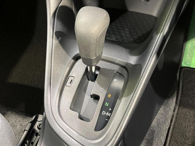 ヤリス Ｘ　４ＷＤ　ＳＤナビ　バックカメラ　寒冷地仕様　セーフティセンス　レーダークルーズ　禁煙車　クリアランスソナー　スマートキー　ＥＴＣ　オートライト　純正１４インチＡＷ　Ｂｌｕｅｔｏｏｔｈ再生　ＣＤ再生（40枚目）