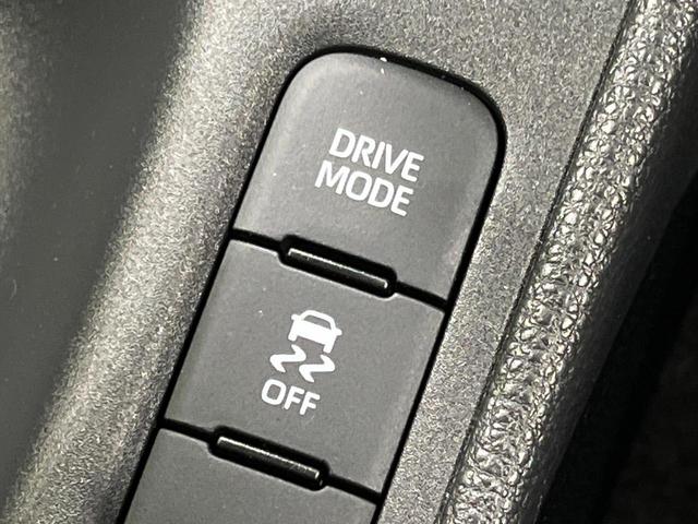 ヤリス Ｘ　４ＷＤ　ＳＤナビ　バックカメラ　寒冷地仕様　セーフティセンス　レーダークルーズ　禁煙車　クリアランスソナー　スマートキー　ＥＴＣ　オートライト　純正１４インチＡＷ　Ｂｌｕｅｔｏｏｔｈ再生　ＣＤ再生（42枚目）