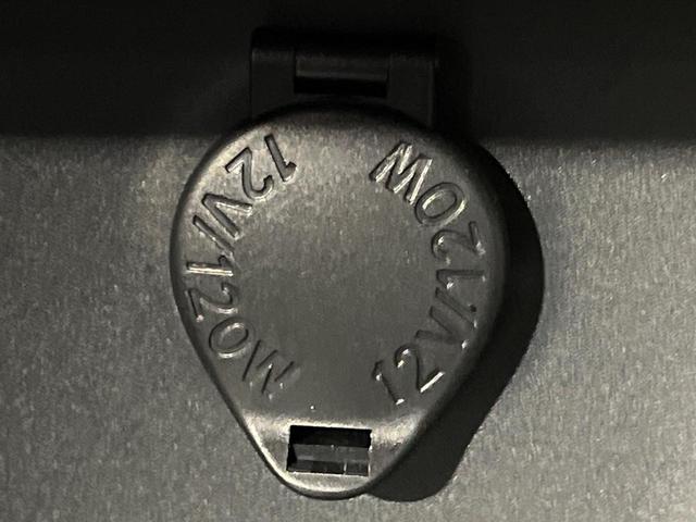 ヤリス Ｘ　４ＷＤ　ＳＤナビ　バックカメラ　寒冷地仕様　セーフティセンス　レーダークルーズ　禁煙車　クリアランスソナー　スマートキー　ＥＴＣ　オートライト　純正１４インチＡＷ　Ｂｌｕｅｔｏｏｔｈ再生　ＣＤ再生（57枚目）