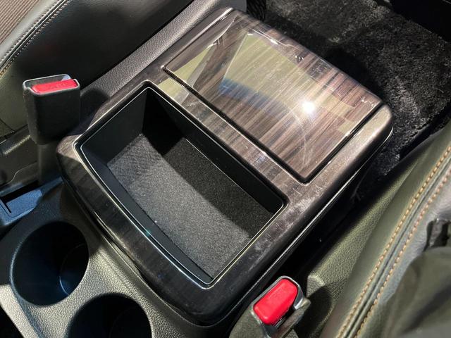 エルグランド 250ハイウェイスターS 4WD 両側電動スライド サイバーナビ フリップダウン バックカメラ インテリジェントエマージェンシーブレーキ 禁煙車 ハーフレザーシート クリアランスソナー スマートキー LEDヘッド ETC(49枚目)