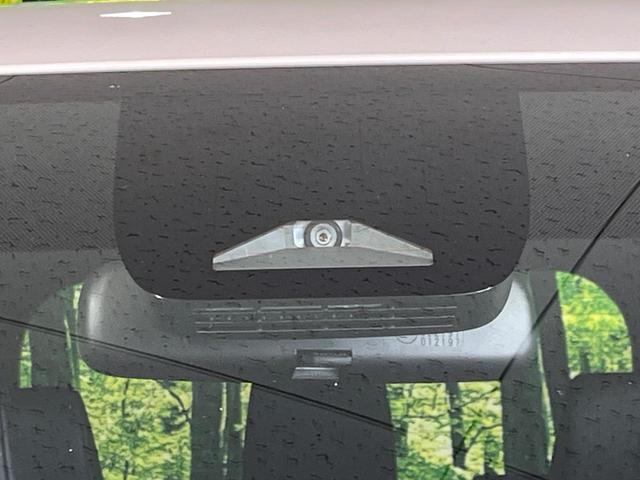 ノア Ｓ－Ｚ　登録済未使用車　両側電動スライド　純正１０．５型ディスプレイ　全周囲カメラ　トヨタチームメイト　セーフティセンス　レーダークルーズ　パワーバックドア　ハーフレザーシート　前席中列シートヒーター　ＥＴＣ（6枚目）