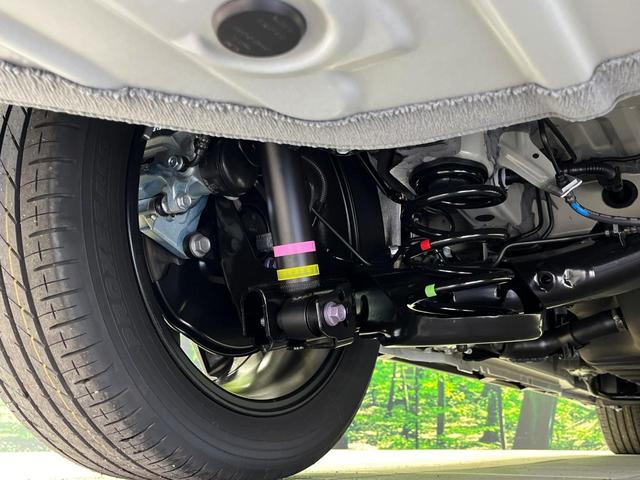 ノア Ｓ－Ｚ　登録済未使用車　両側電動スライド　純正１０．５型ディスプレイ　全周囲カメラ　トヨタチームメイト　セーフティセンス　レーダークルーズ　パワーバックドア　ハーフレザーシート　前席中列シートヒーター　ＥＴＣ（22枚目）