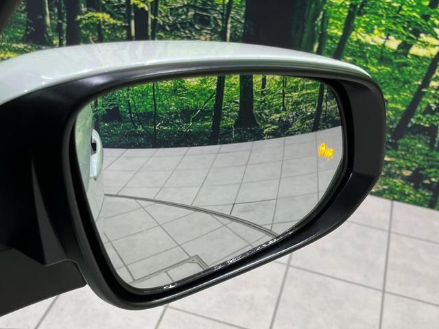 ノア Ｓ－Ｚ　登録済未使用車　両側電動スライド　純正１０．５型ディスプレイ　全周囲カメラ　トヨタチームメイト　セーフティセンス　レーダークルーズ　パワーバックドア　ハーフレザーシート　前席中列シートヒーター　ＥＴＣ（48枚目）