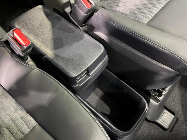 ノア Ｓ－Ｚ　登録済未使用車　両側電動スライド　純正１０．５型ディスプレイ　全周囲カメラ　トヨタチームメイト　セーフティセンス　レーダークルーズ　パワーバックドア　ハーフレザーシート　前席中列シートヒーター　ＥＴＣ（54枚目）